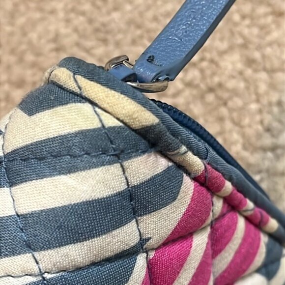 Vera Bradley RFID Zip-Around Georgia Wallet, Geo Medallion pattern - Picture 11 of 11